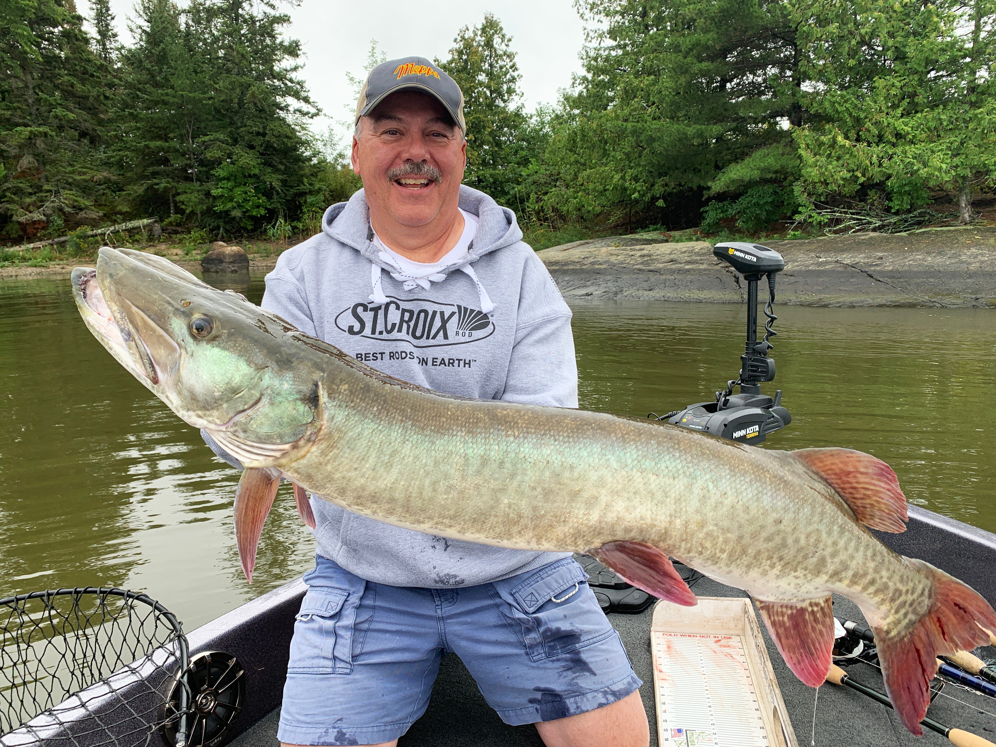 Legend Elite Musky